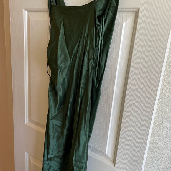 Satin Green Zara Dress Medium New w Tags - Picture 5 of 5